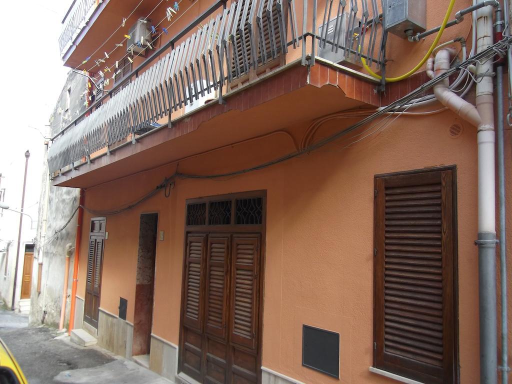 Zu Pippinu Castellammare del Golfo Exterior foto
