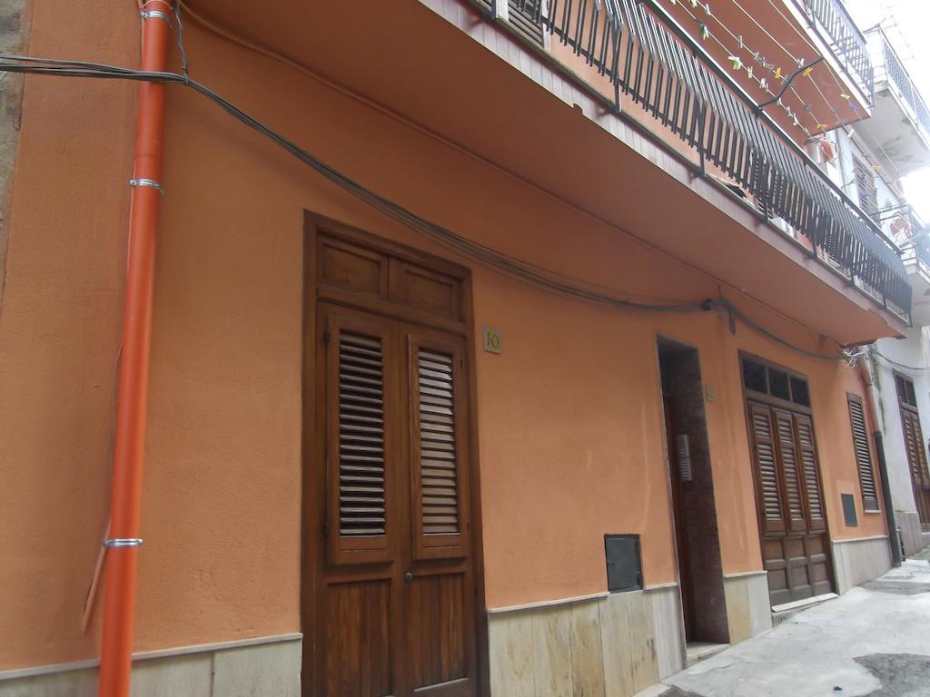 Zu Pippinu Castellammare del Golfo Exterior foto